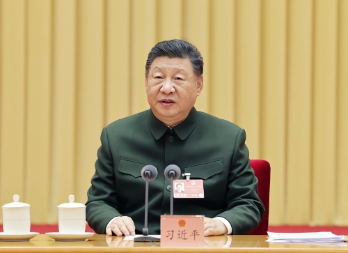 3月7日下午,中共中央总书记、国家主席、中央军委主席习近平出席十四届全国人大四次会议解放军和武警部队代表团全体会议并发表重要讲话。